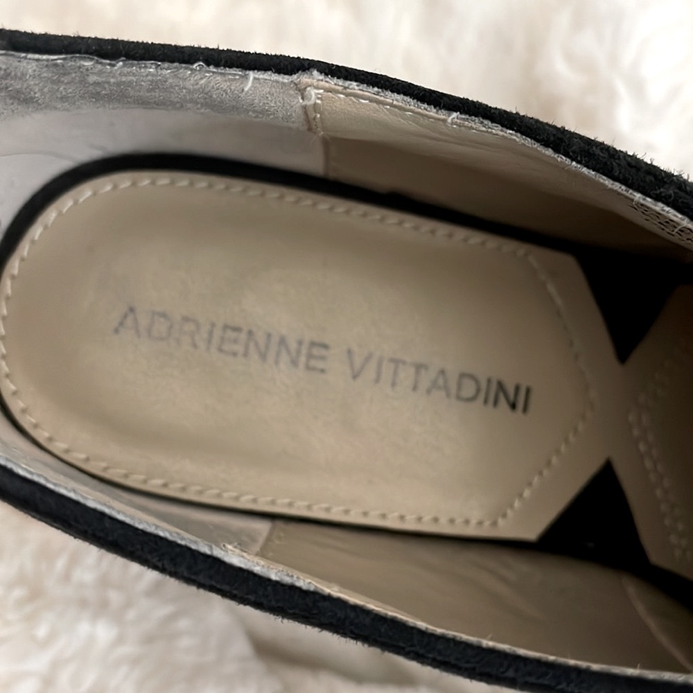 ADRIENNE VITTADINI Black “KANTRELLE” Booties - Picture 7 of 9